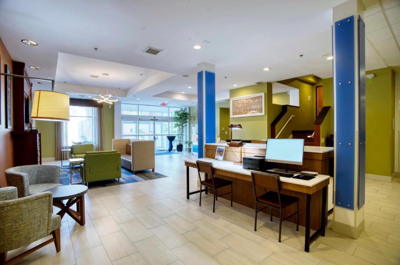 Holiday Inn Express La Plata By Ihg Dış mekan fotoğraf
