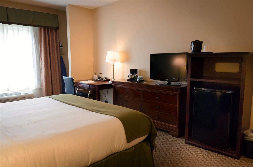 Holiday Inn Express La Plata By Ihg Dış mekan fotoğraf
