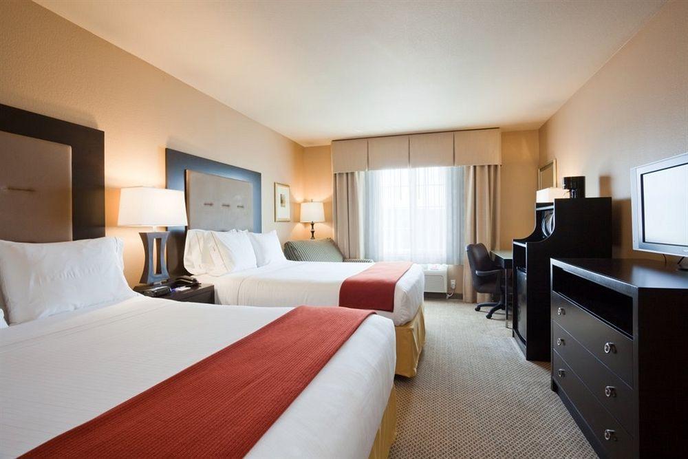 Holiday Inn Express La Plata By Ihg Oda fotoğraf