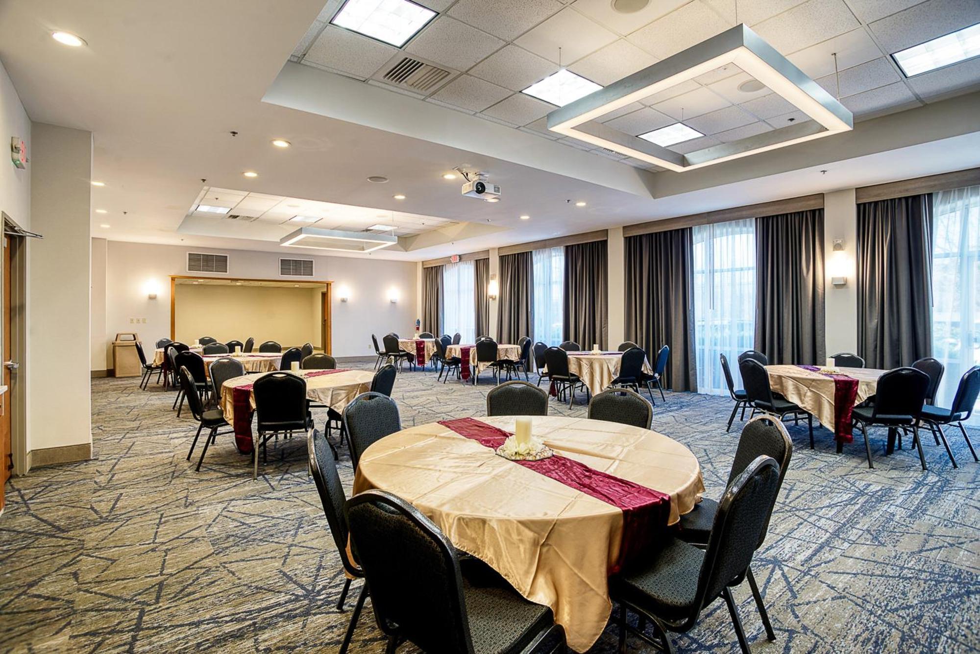 Holiday Inn Express La Plata By Ihg Dış mekan fotoğraf