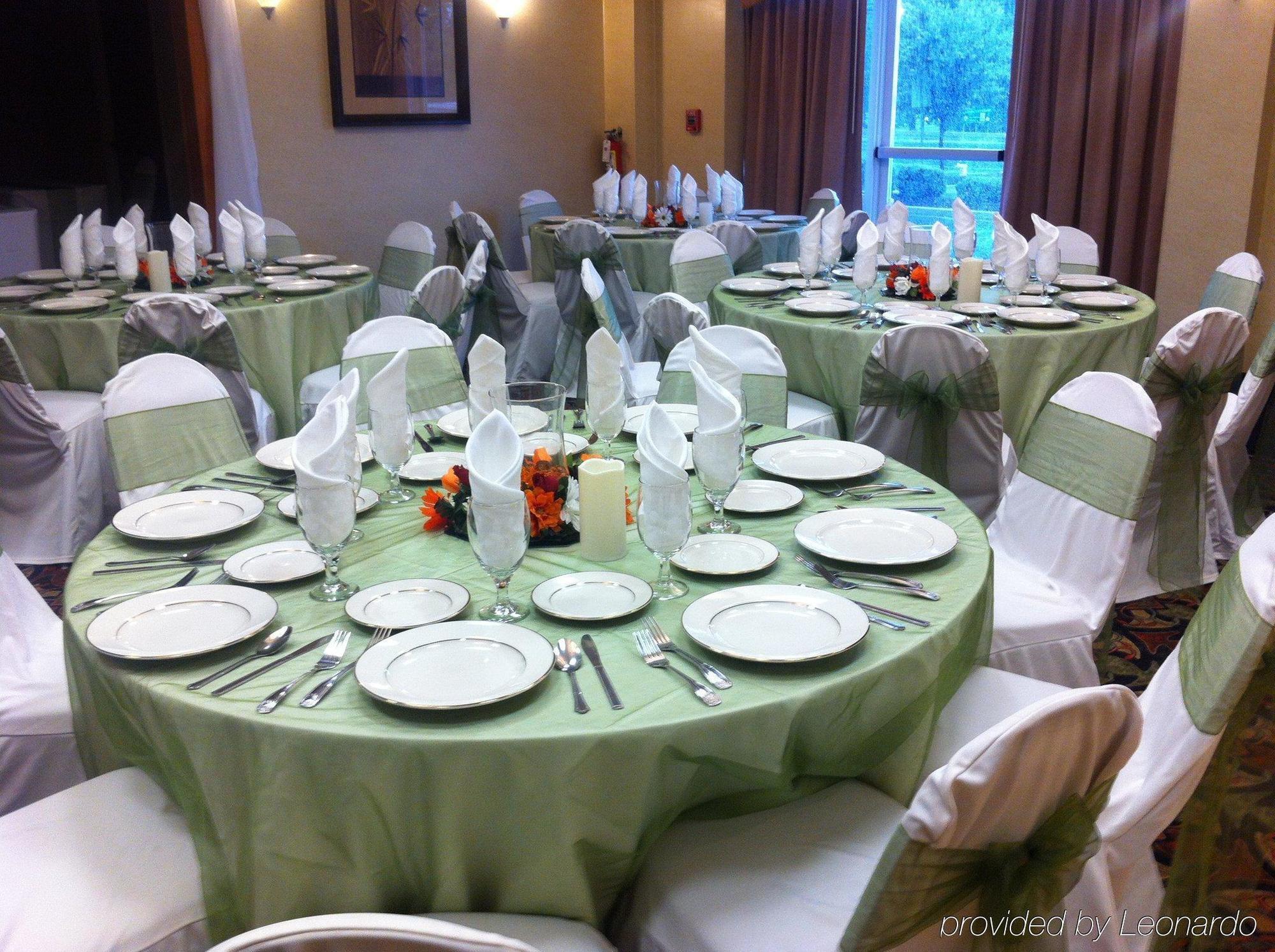 Holiday Inn Express La Plata By Ihg Dış mekan fotoğraf